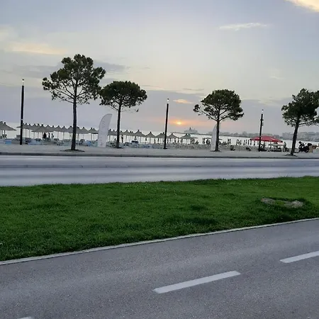 Lungomare Bianca Apartament Wlora